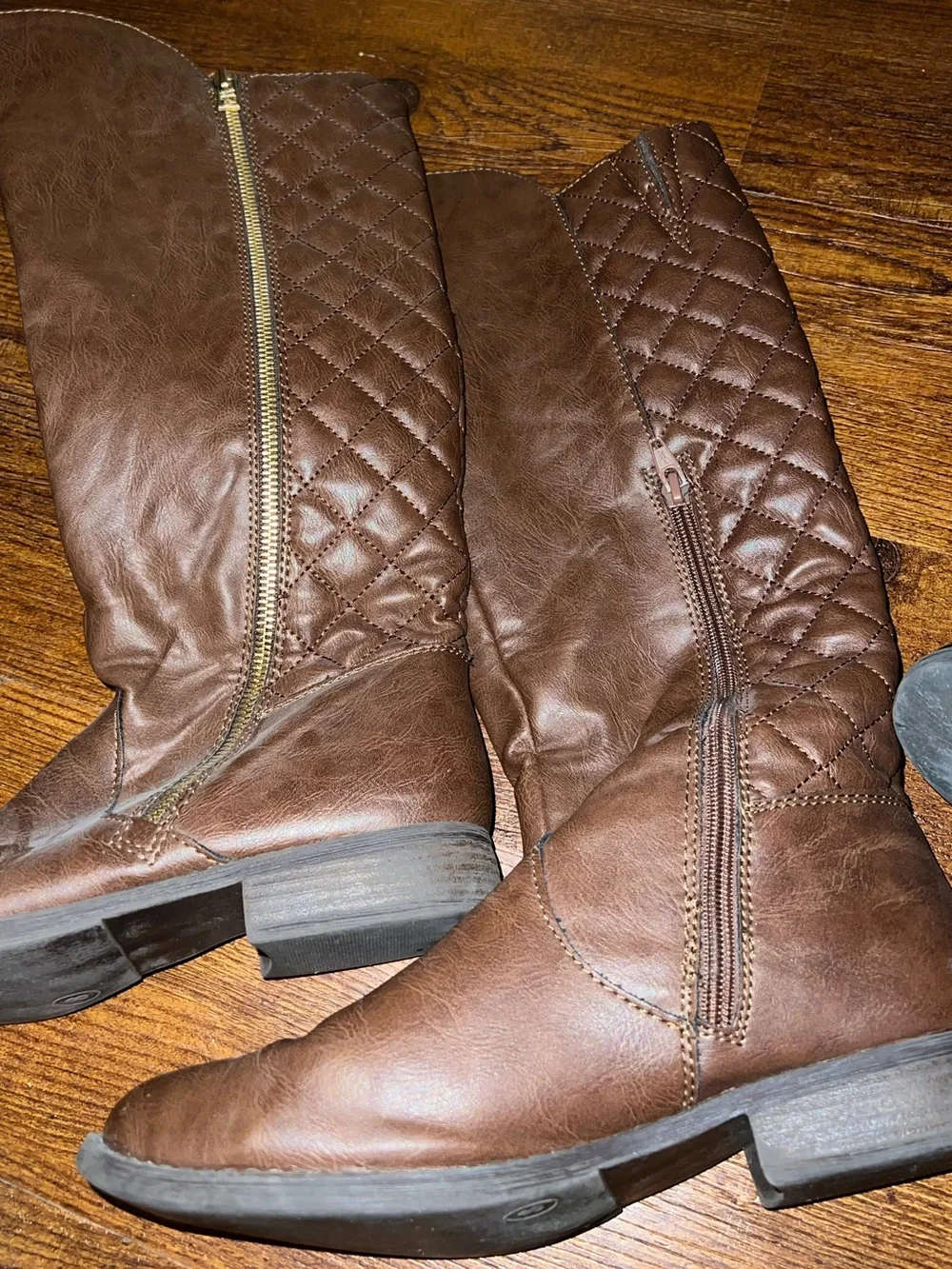 Mossimo Supply Co Quilted Knee High Zip Up Boot Bundle Brown and Black Size 8